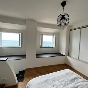 Appartement Brand New With Seaview & Private Parking, Gênes